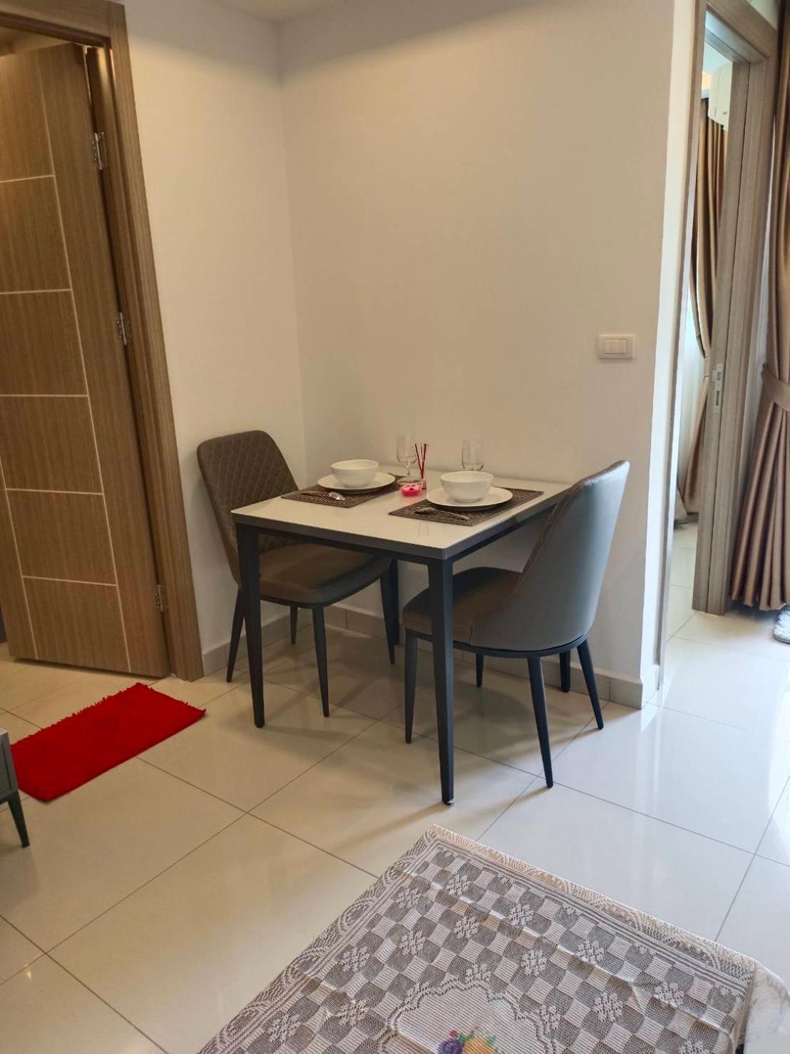 Arcadia Continental Pattaya Aparthotel Eksteriør bilde